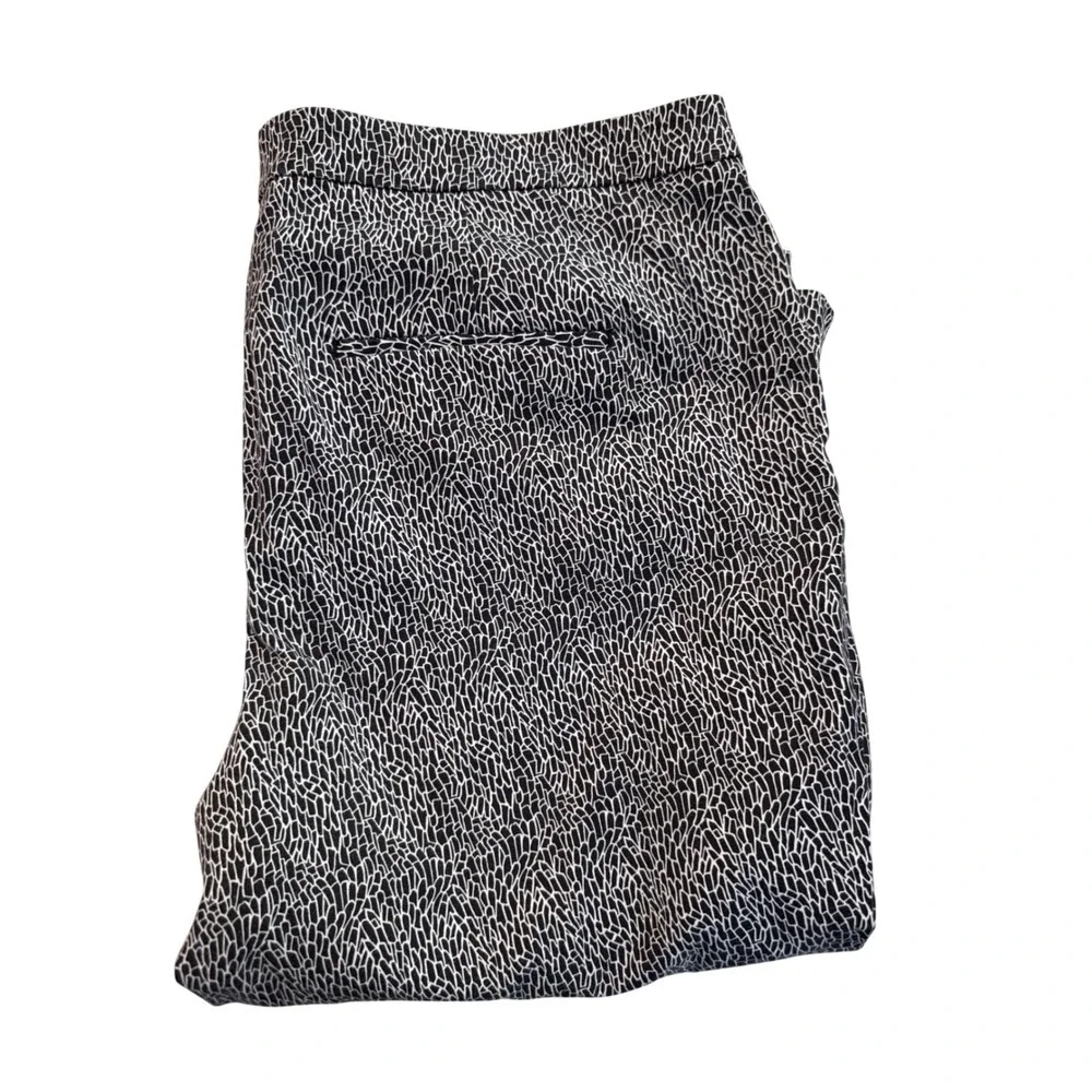 Coldwater Creek Natural Fit Black White‎ Pebble Print Cropped Pants Womens 20